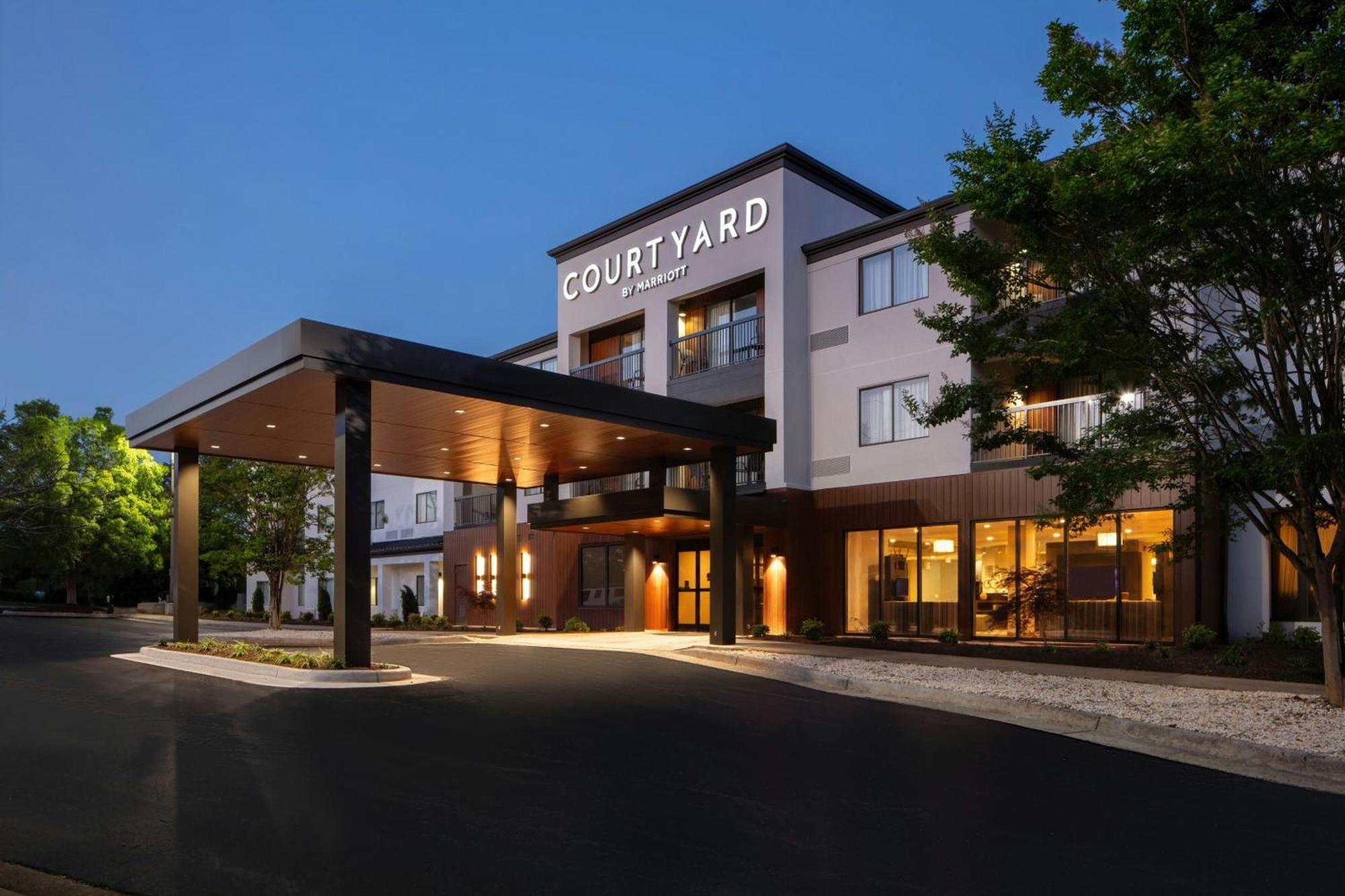 Courtyard By Marriott Lynchburg