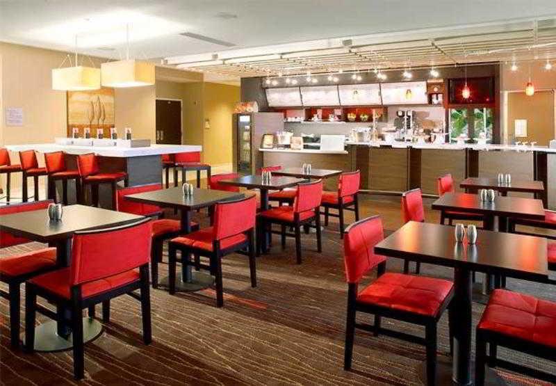 Hotel Courtyard By Marriott