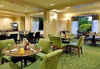 Courtyard By Marriott Hotel 3*