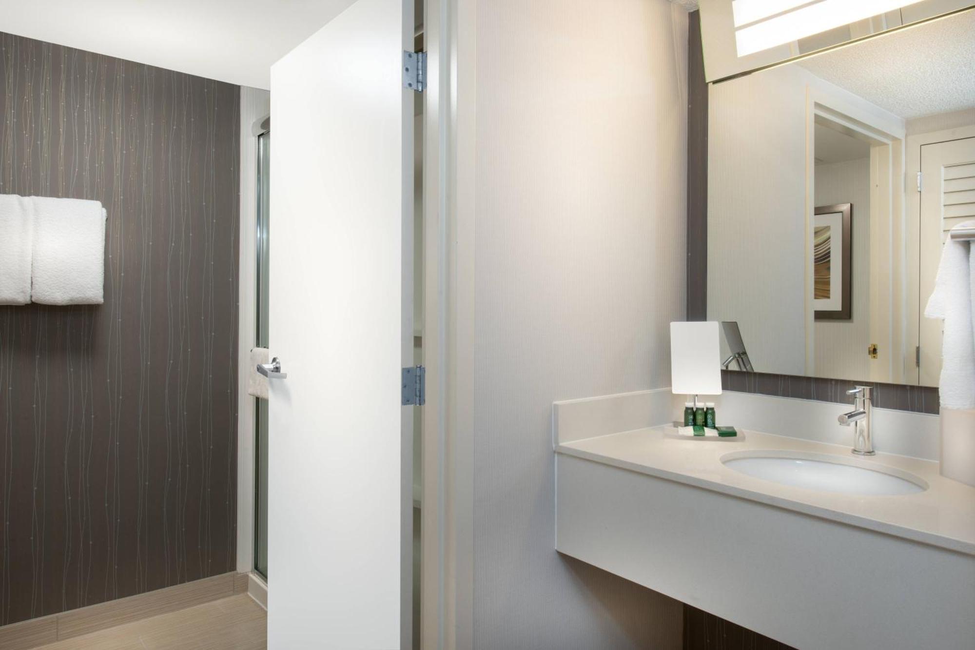 Hotel Courtyard By Marriott 3*