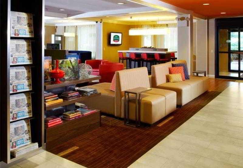 Courtyard By Marriott 3*